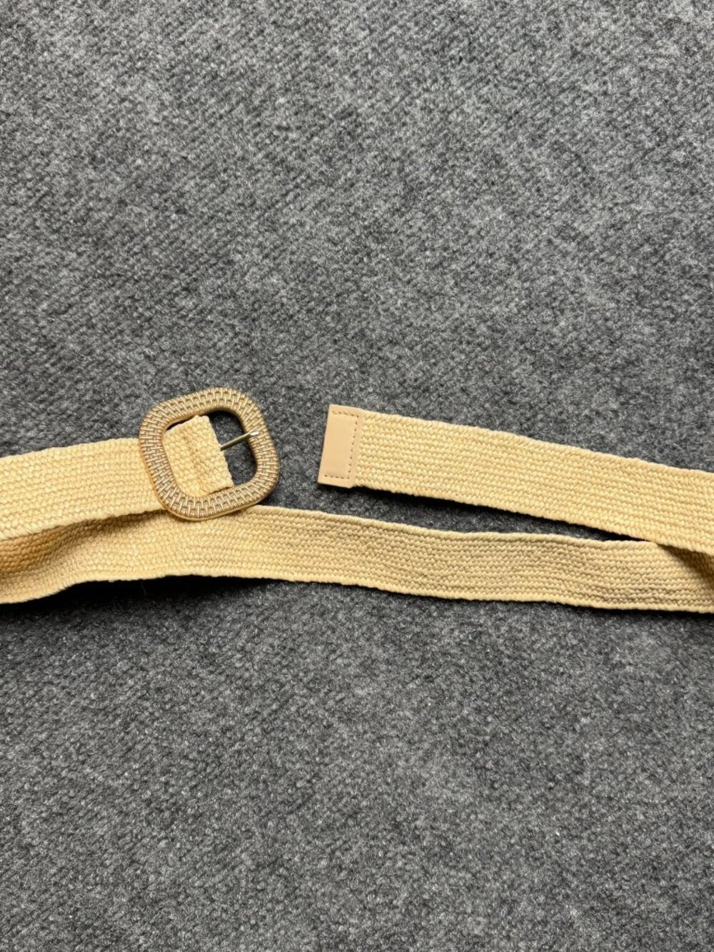 Women Boho Woven Straw Stretch Belt Gold Textured Square Buckle Cream Beige 2"